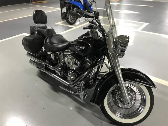 HARLEY-DAVIDSON SOFTAIL DELUXE 